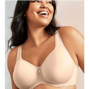 Wacoal Basic Beauty Spacer Underwire T-Shirt Bra Seamless Beige 853192 Size 40D